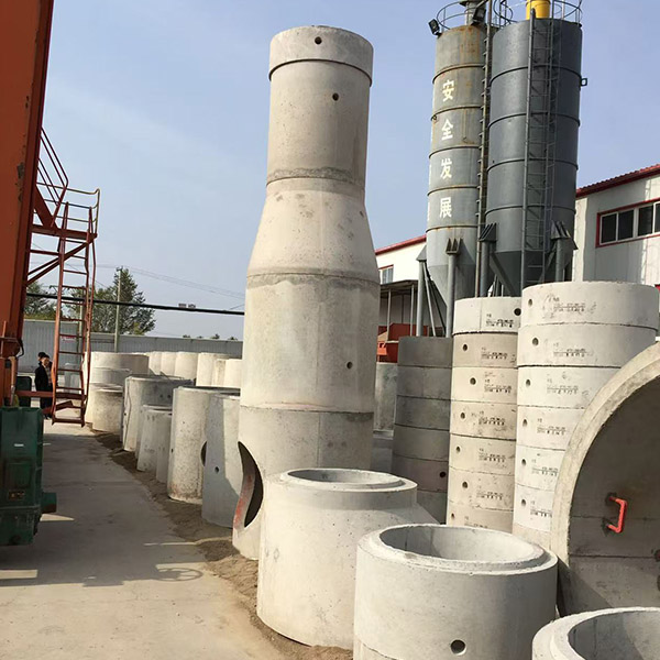 雨，污水檢查井